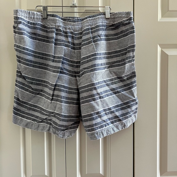 J. Jill Blue and White Striped Linen Shorts - Size XL - Picture 6 of 10